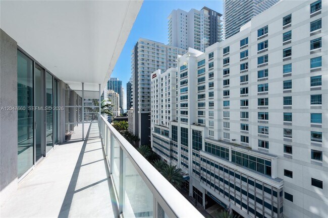 Photo - 79 SW 12th St Unit 1105