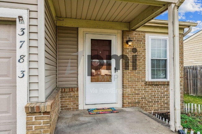 Photo - 3783 Petzinger Rd