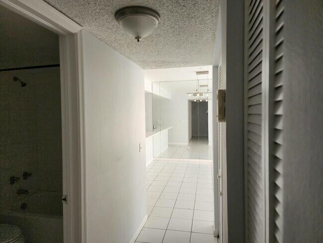 Photo - 176 Waterside Dr