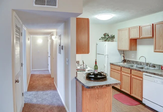 Photo - Shelbyville Place