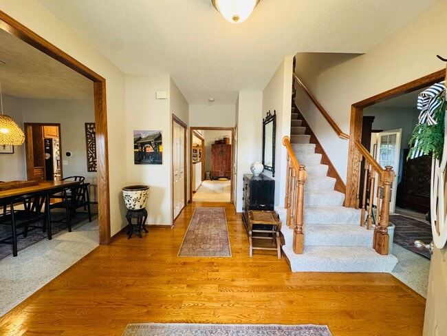 Photo - 5535 N 153rd St