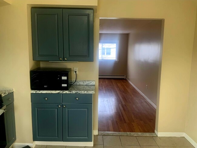 Vista desde la cocina - 712 John St Unidad 2