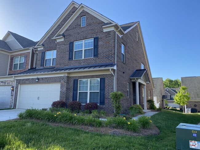 Building Photo - 4043 Woodsmill Rd Rental