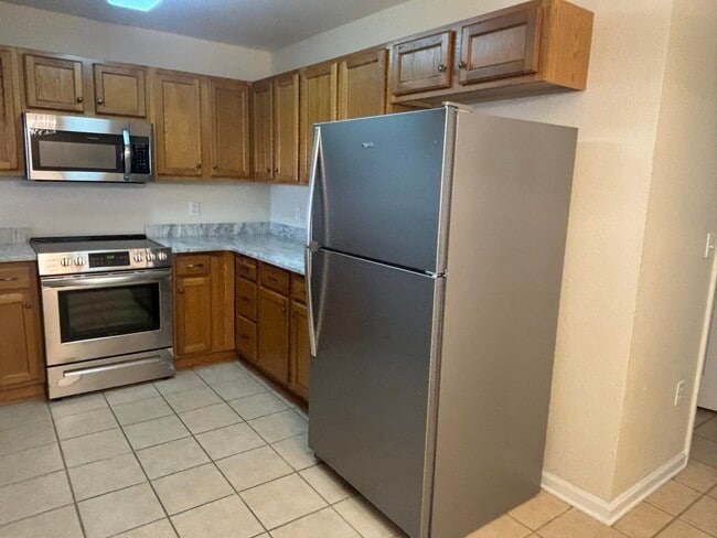Photo - 4434 Gearhart Rd Unidad 1301