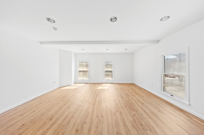 Photo - 38 Franklin St