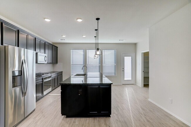 Photo - 3144 Founders Rock Dr