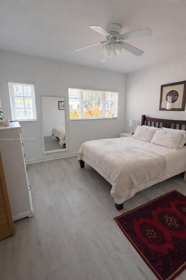 Photo - 701 Meridian Ave Unit 4