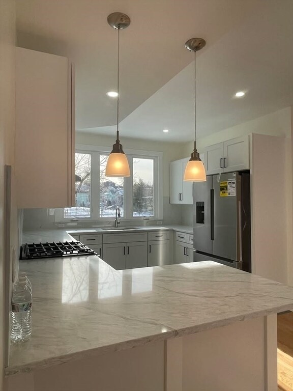 Building Photo - 40 Vernon St