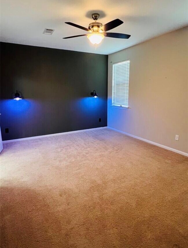 Photo - 9506 Summer River Dr