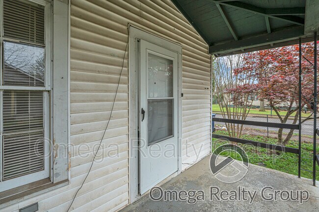 Photo - 3210 Clopton St SW