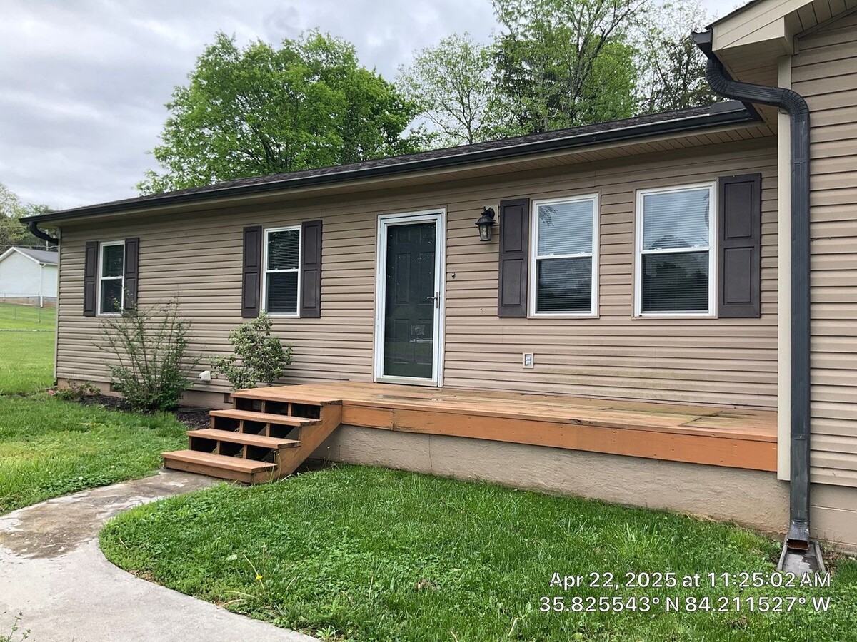 ** ~~ Beautiful 3 bedroom 2 bath house in ... - ** ~~ Beautiful 3 bedroom 2 bath house in ...