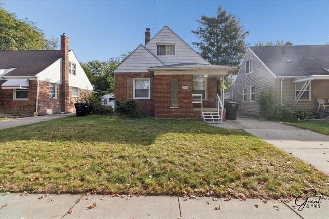 Building Photo - 3 bedroom - 1 bath - Warrendale - $1300