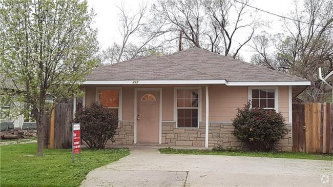 Building Photo - 417 S Throckmorton St Rental