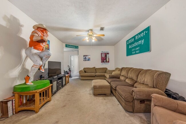 Photo - PRE-LEASE August 2026!! Great Location for...