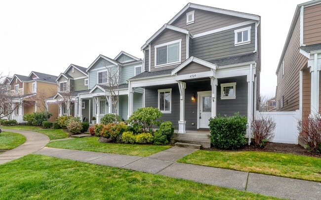 Photo - Beautiful Lacey Home with new paint and carpet in Popular Edgewater Community