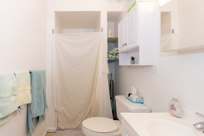 Photo - 74 Chester St Unit 3