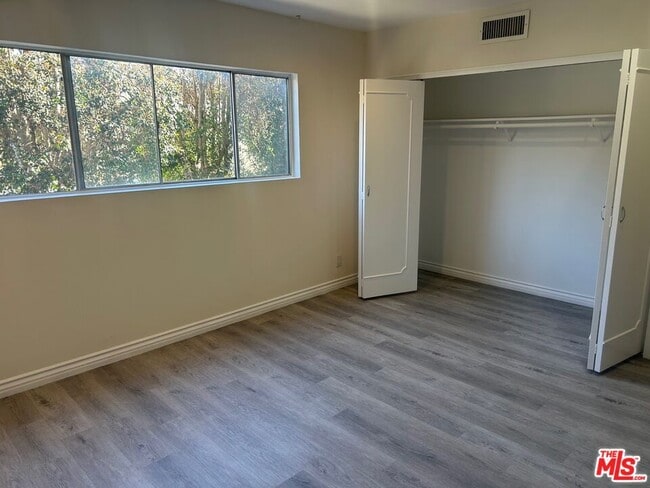 Photo - 1440 Reeves St Unidad 105