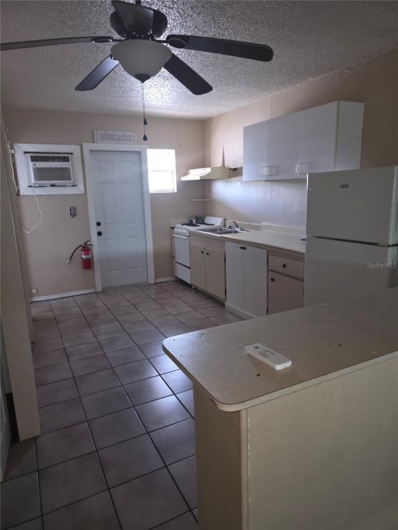 Photo - 2440 25th St N Unit Apt 2