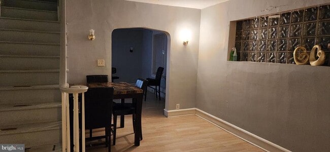 Photo - 1299 Sayrs Ave