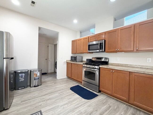 Photo - Updated Lakeland Hills Home w/ Air conditioning