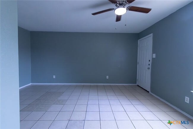 Photo - 1601 Benttree Dr Unidad A