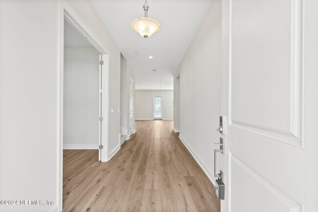 Photo - 120 Elm Br Rd