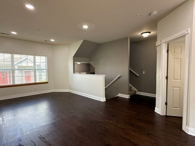 Photo - 1392 Carolyn Ct