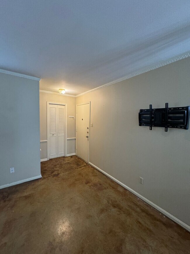 3730 Fairfield Ave