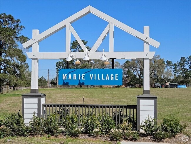 Building Photo - 16726 N Marie Vlg Dr Rental