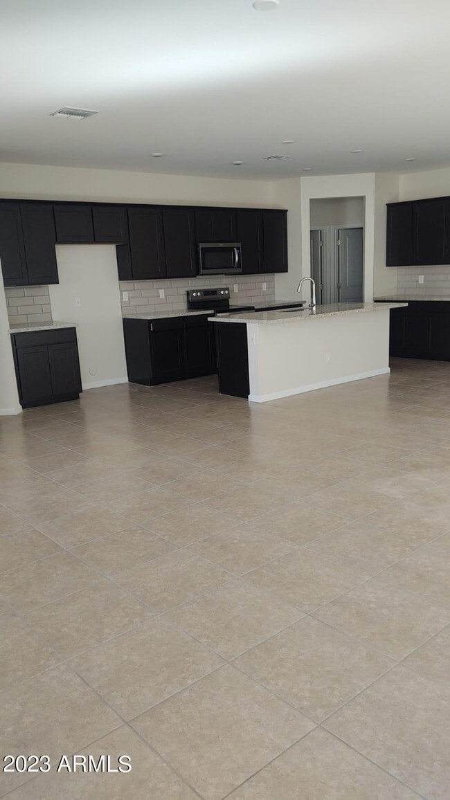 Photo - 17844 W Villa Hermosa Ln