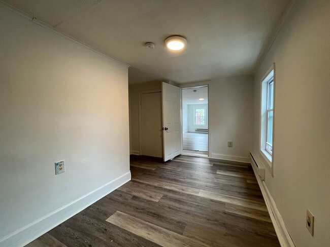 Photo - 568 S Main St Unit 568 2nd F Apartment 2