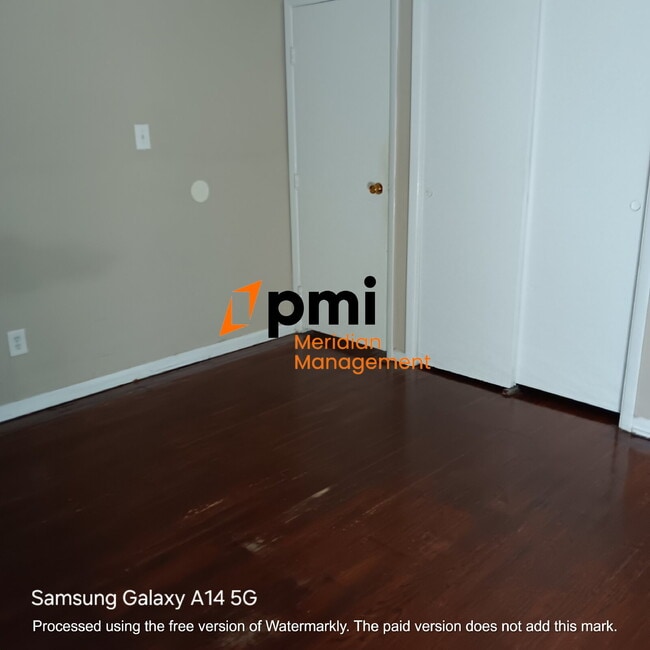 Photo - Headline
Cozy 2-Bedroom Duplex in the Hear...