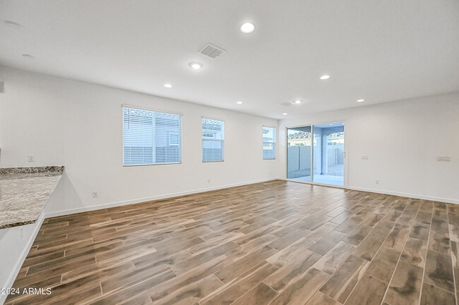 Photo - 7574 W Jackrabbit Ln