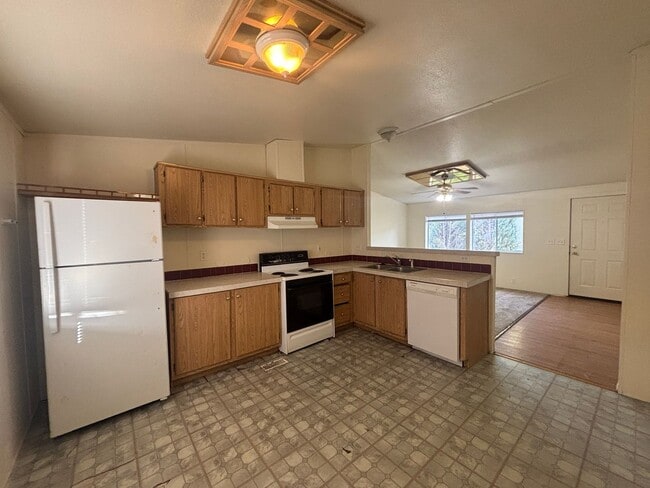 Photo - Single Family Mobile Home