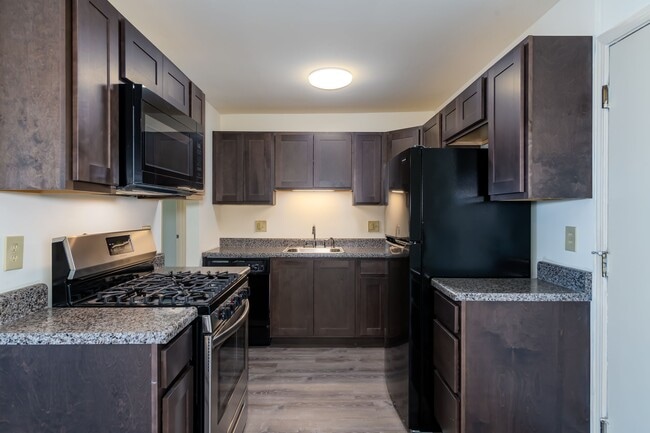 The Oaks Apartments