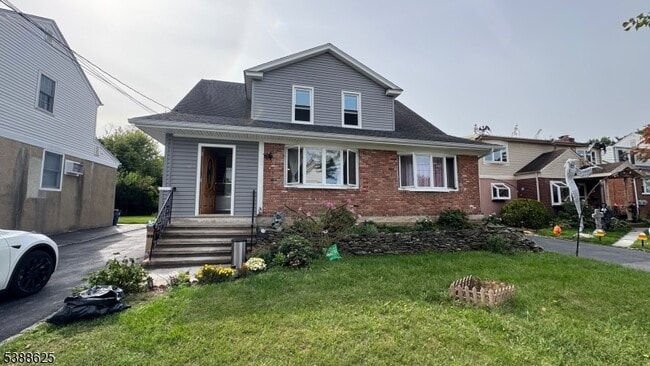 Photo - 19 Loveland St
