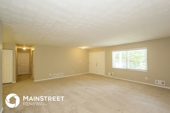 Photo - 6207 Newberry Ln