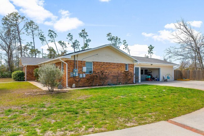 Photo - 1018 S Kimbrel Ave