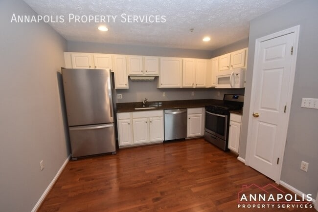 Photo - 50 Hearthstone Ct