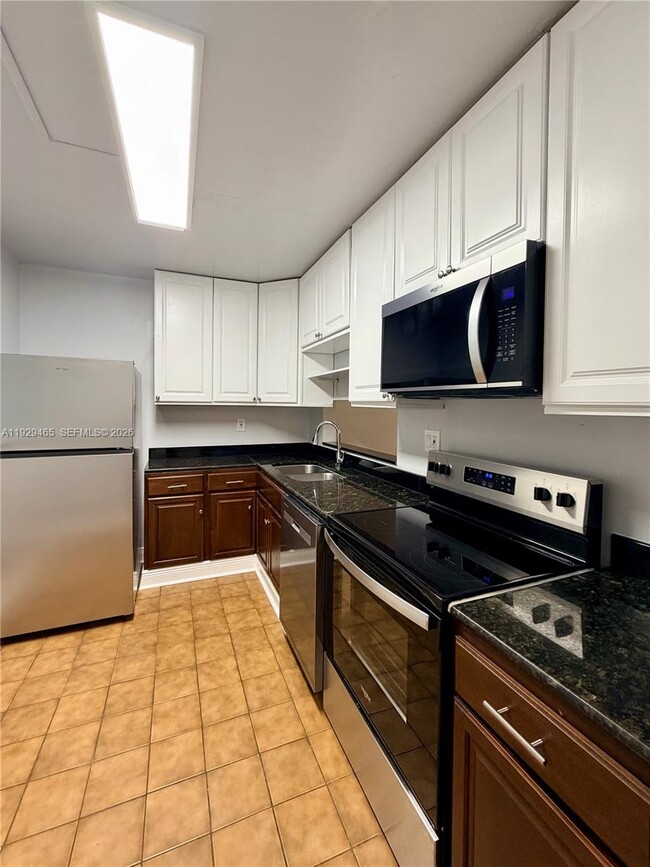 Photo - 8035 SW 107th Ave Unit 317