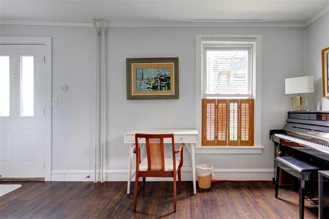 Photo - 27 Burnside Ave