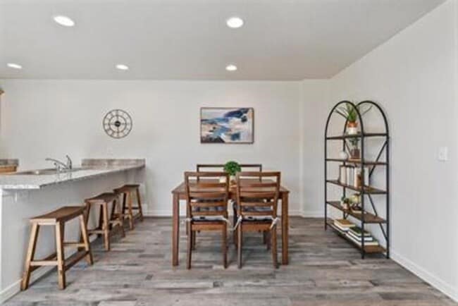 Photo - 40 S Drifter Loop