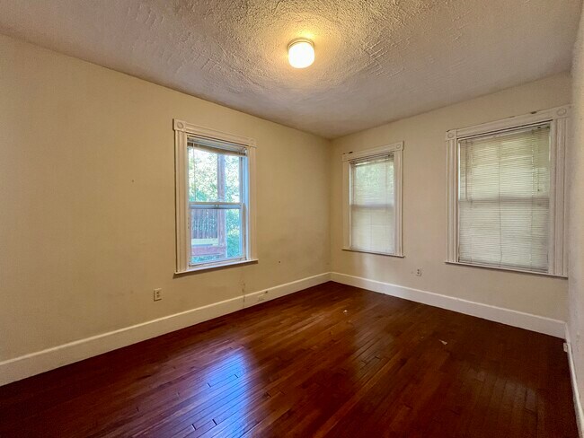 Photo - 190 Highland St Unit 2