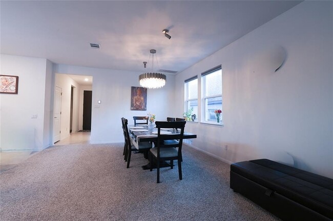 Photo - 232 Barton Oak Trl