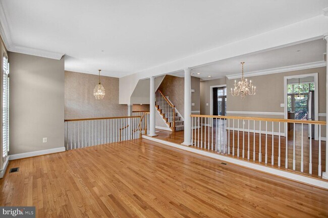 Photo - 7907 Turncrest Dr