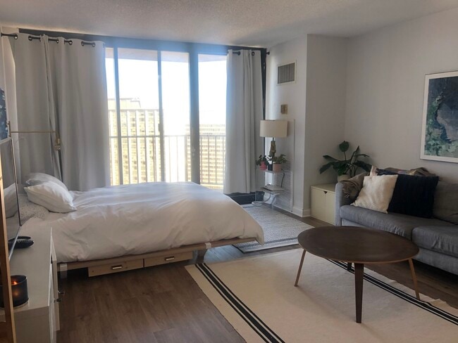 Photo - 3660 N Lake Shore Dr Unit 2709