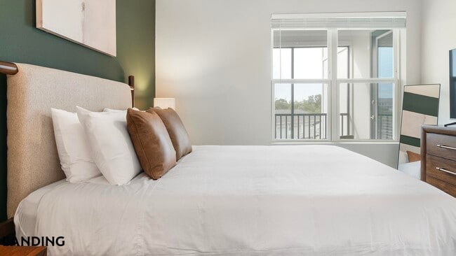 1000 Western Breeze Circle Unit 2-205