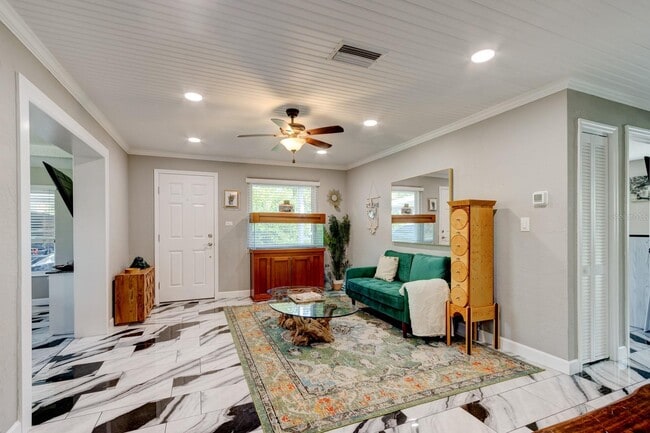 Photo - 144 Ellison Ave