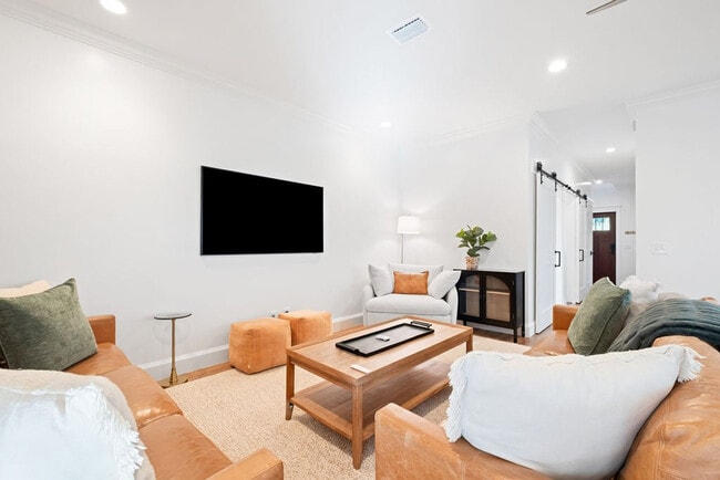 Photo - 463 Clareon Dr Unidad SI ID1514899P