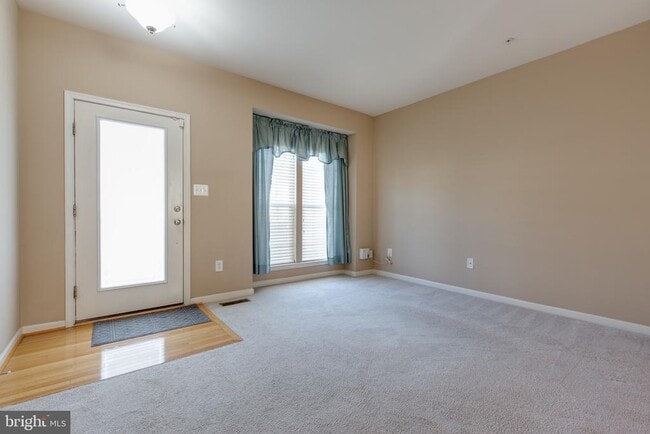 Photo - 7543 Maidenhead Dr